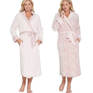 Casa zeta jones xl pink reversible plush robe